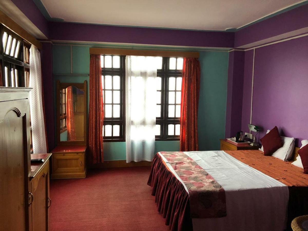 Golden Fish Hotel, Лачунг Екстериор снимка