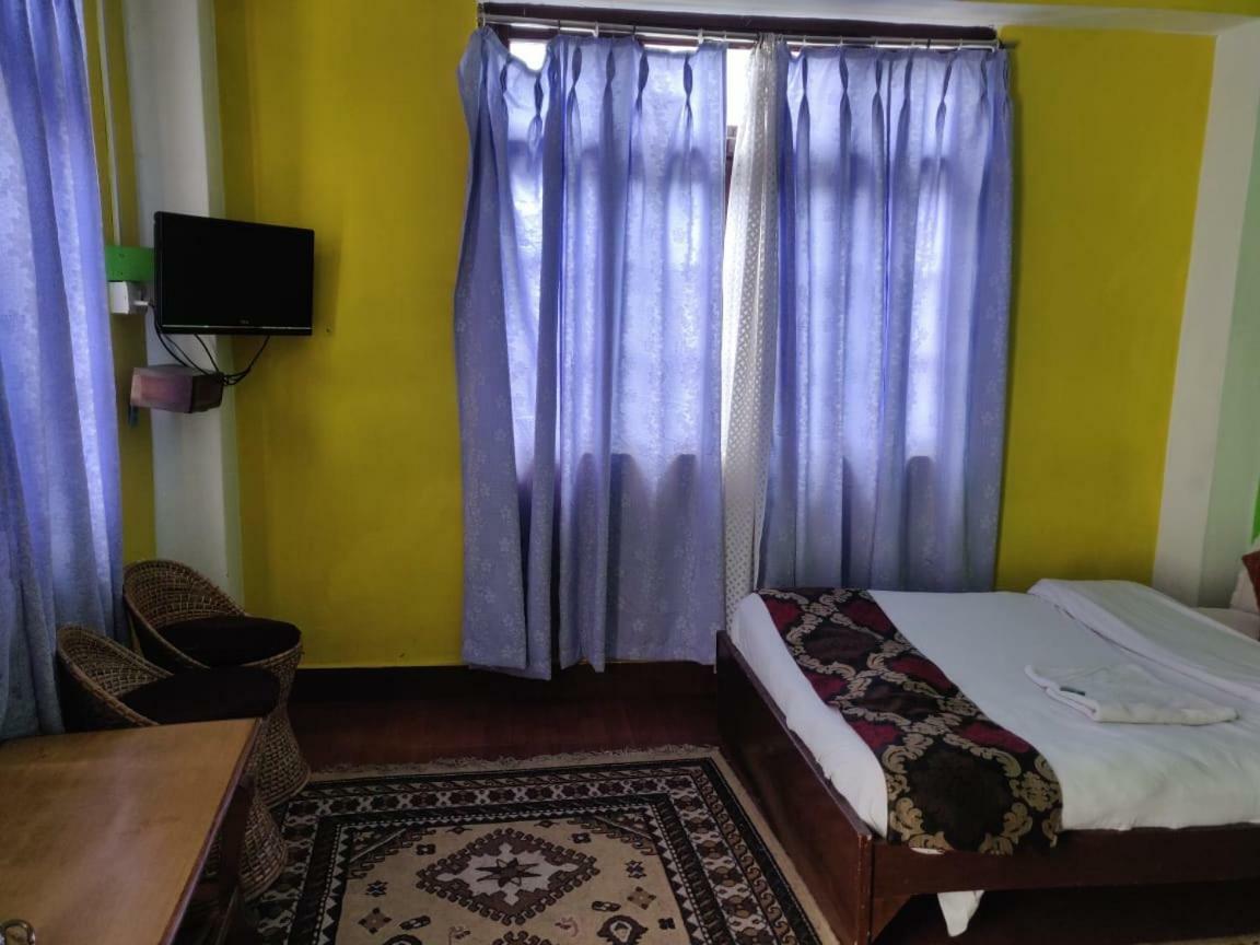 Golden Fish Hotel, Лачунг Екстериор снимка