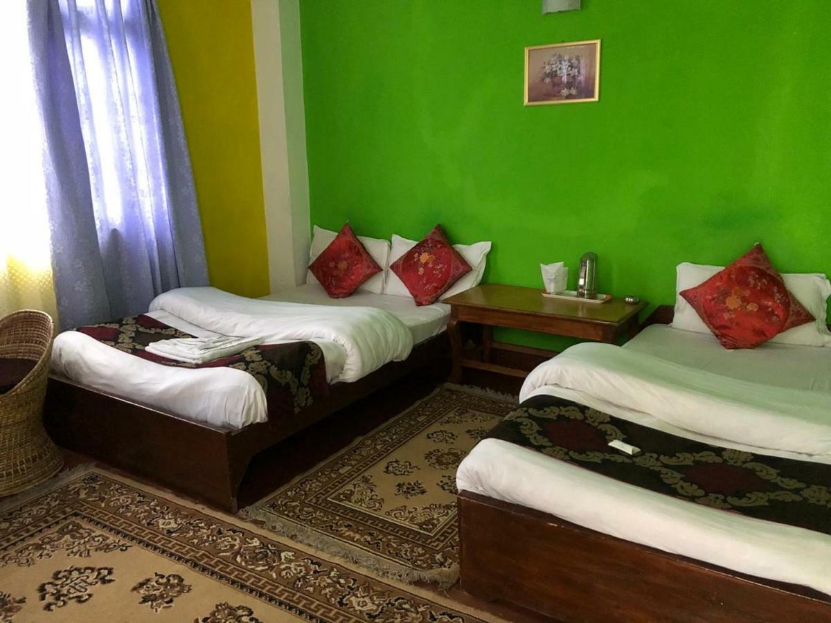Golden Fish Hotel, Лачунг Екстериор снимка